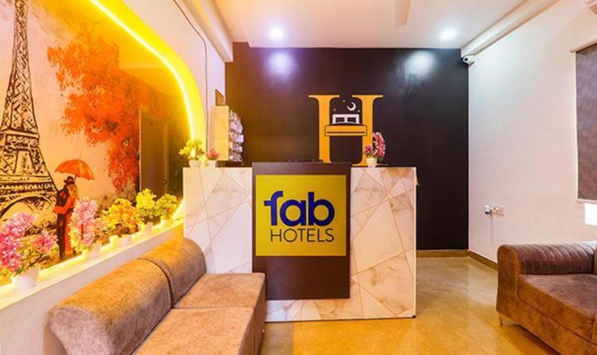 Fabexpress The Dream Elite - Nr Golconda Fort, Manikonda Hyderabad Exterior photo
